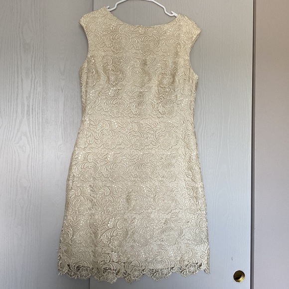 Lauren Ralph Lauren Dresses & Skirts - LAUREN Ralph evening Lace Dress